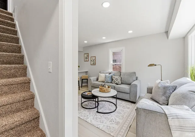 2nd image of 1351 Bissell St, South Bend, IN 46617 | MLS# 202627049