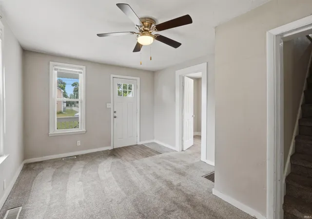 5th image of 615 Oldfather St, Warsaw, IN 46580 | MLS# 202627062