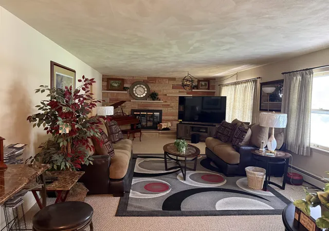 Homes for sale in South Bend, IN | 53150 Ridgewood Dr, South Bend, IN 46637 | MLS# 202627066