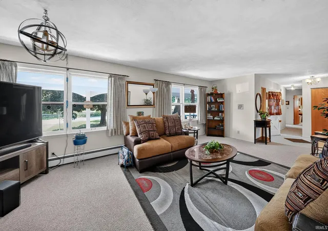 Photo 2 of Manufactured home for sale at 53150 Ridgewood Dr, South Bend, IN 46637 | MLS# 202627066 | Listing updated on 2026-09-09
