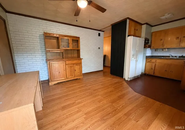 Photo 4 of Sale Pending at 5221 Chadwick Rd, Evansville, IN 47710 | MLS# 202627078 | Listing updated on 2026-07-09