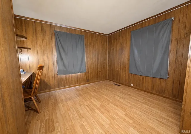 Photo 5 of Sale Pending at 5221 Chadwick Rd, Evansville, IN 47710 | MLS# 202627078 | Listing updated on 2026-07-09
