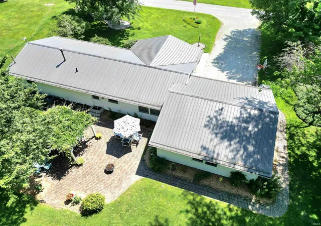 3rd image of 19508 County Road 146 Road, New Paris, IN 46553 | MLS# 202627081