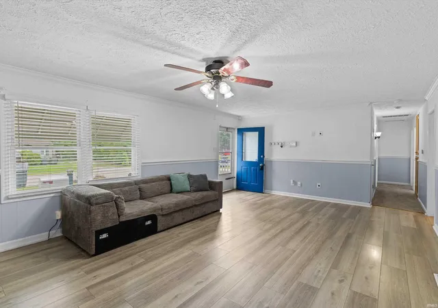Photo 3 of Sale Pending at 4100 E Riverside Dr, Evansville, IN 47714 | MLS# 202627085 | Listing updated on 2026-07-10