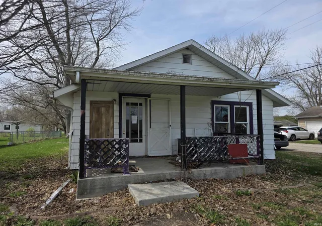 Homes for sale in Goshen, IN | 1007 N 6th St, Goshen, IN 46528 | MLS# 202627092