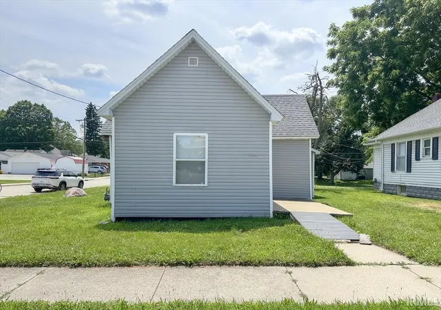 1st image of 1021 E Monroe St, Kokomo, IN 46901 | MLS# 202627104