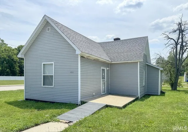2nd image of 1021 E Monroe St, Kokomo, IN 46901 | MLS# 202627104