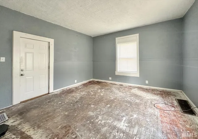 3rd image of 1021 E Monroe St, Kokomo, IN 46901 | MLS# 202627104