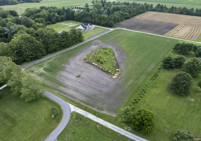 4th image of 609 & 613 Perry Ln, West Lafayette, IN 47906 | MLS# 202627109