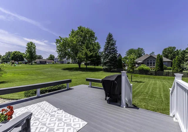 Photo 3 of Sale Pending at 825 Lydia Dr, Warsaw, IN 46582 | MLS# 202627110 | Listing updated on 2026-09-28