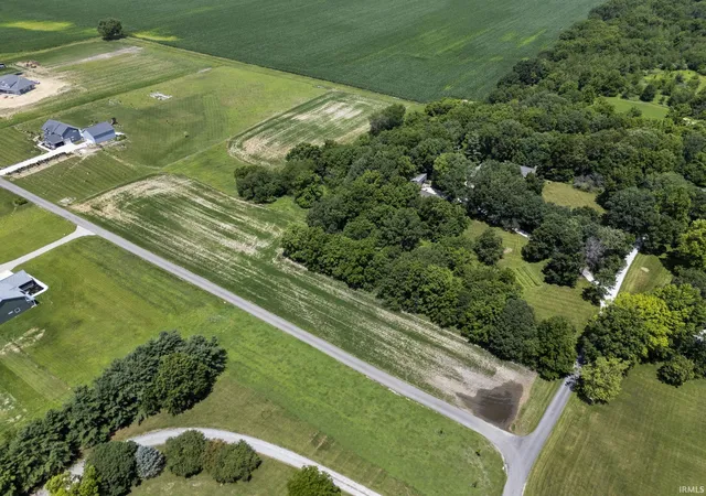 4th image of 626 Perry Ln, West Lafayette, IN 47906 | MLS# 202627113