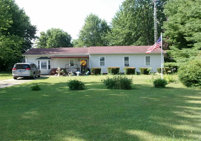 1st image of 1367 W 200 N Rd, Peru, IN 46970 | MLS# 202627119
