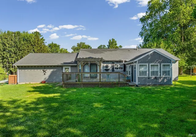 Homes for sale in Monon, IN | 407 N Dorothy St, Monon, IN 47959 | MLS# 202627127