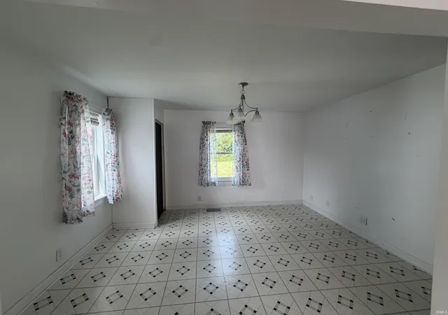 Photo 3 of Sale Pending at 1109 Emery St, Kokomo, IN 46902 | MLS# 202627132 | Listing updated on 2026-07-15