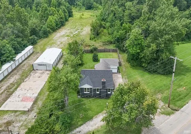 37th image of 3524 Kratzville Rd, Evansville, IN 47710 | MLS# 202627145