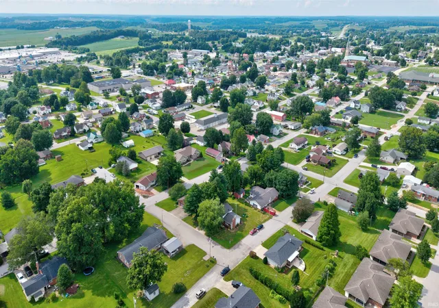 50th image of 432 E 2nd St, Ferdinand, IN 47532 | MLS# 202627149