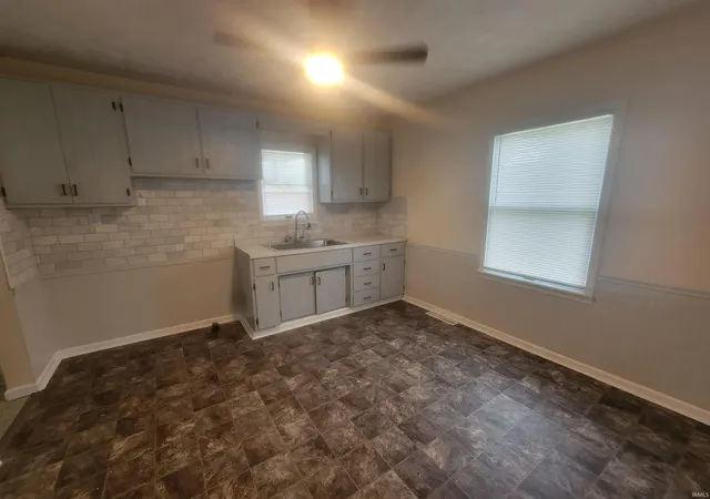5th image of 221 S Munson Ave, Portland, IN 47371 | MLS# 202627159