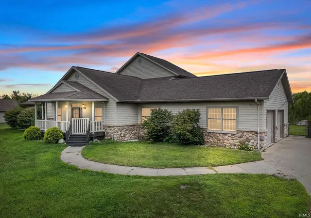 Homes for sale in Goshen, IN | 2821 Bashor Rd, Goshen, IN 46526 | MLS# 202627177
