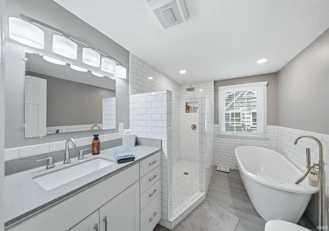 Photo 4 of Sale Pending at 1309 Illsley Dr, Fort Wayne, IN 46807 | MLS# 202627203 | Listing updated on 2026-07-12