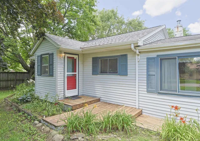 2nd image of 29809 Carolina Ave, Elkhart, IN 46516 | MLS# 202627212