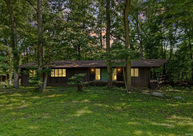 Photo 2 of Manufactured home for sale at 7190 Robert Ross Ln, West Lafayette, IN 47906 | MLS# 202627215 | Listing updated on 2026-08-26