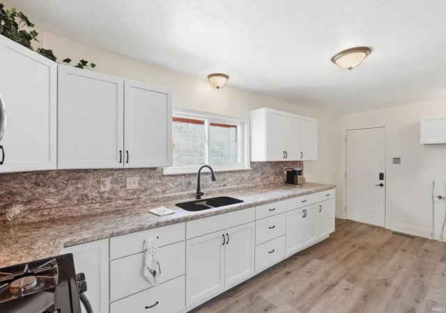 5th image of 731 Saint Frncis Dr, Fort Wayne, IN 46808 | MLS# 202627218