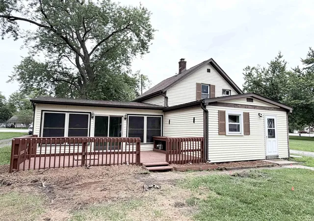 3rd image of 65159 Us 31 Hwy, Lakeville, IN 46536 | MLS# 202627219