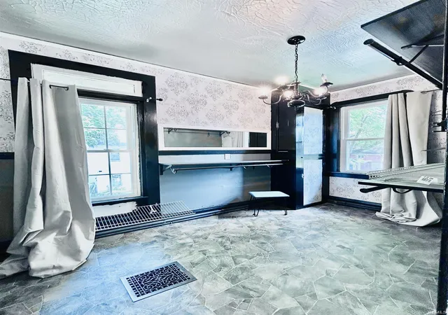 34th image of 776 Washington Ave, Evansville, IN 47713 | MLS# 202627229