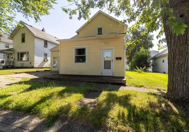 1st image of 407 N Franklin St, Garrett, IN 46738 | MLS# 202627240