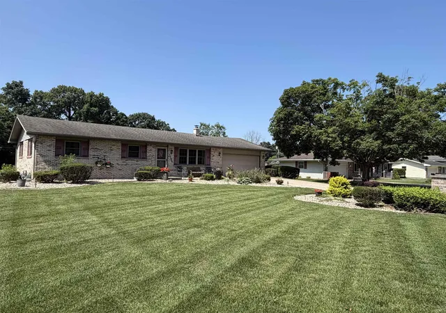 4th image of 12584 Glen Oak Ln, Granger, IN 46530 | MLS# 202627246
