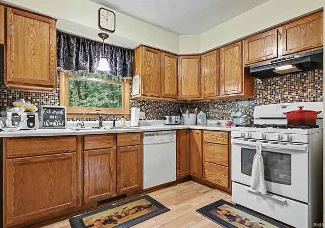 Homes for sale in Culver, IN | 17867 14B Rd, Culver, IN 46511 | MLS# 202627248