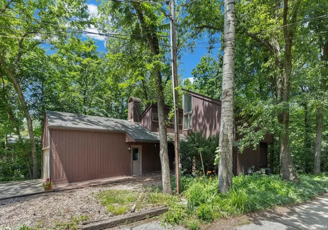 Photo 2 of Sale Pending at 132 Rockland Dr, West Lafayette, IN 47906 | MLS# 202627251 | Listing updated on 2026-08-27