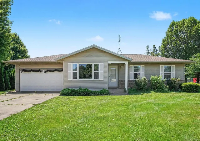 Homes for sale in Goshen, IN | 1728 Rye Ct, Goshen, IN 46526 | MLS# 202627255