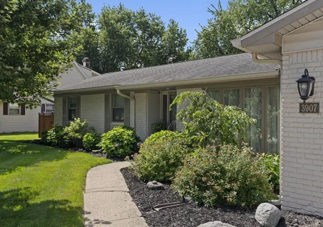 3rd image of 3907 Pasadena Dr, Lafayette, IN 47905 | MLS# 202627266