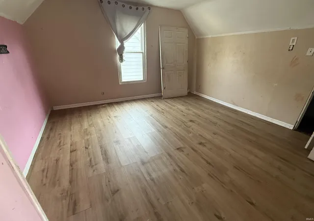 3rd image of 218 Coles St, Logansport, IN 46947 | MLS# 202627279