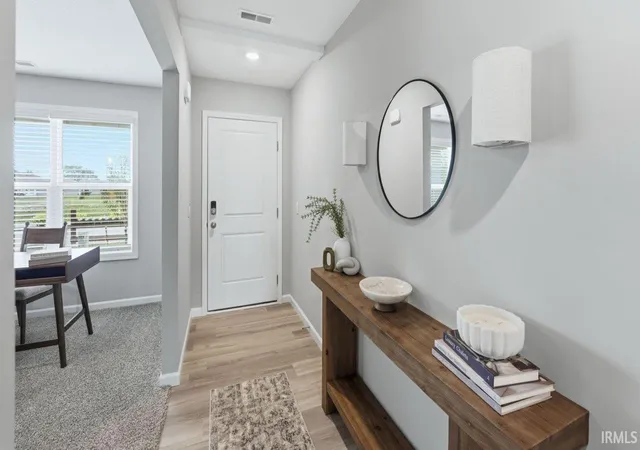 Photo 2 of Sale Pending at 11377 Corte Madera Run, Fort Wayne, IN 46818 | MLS# 202627281 | Listing updated on 2026-09-01