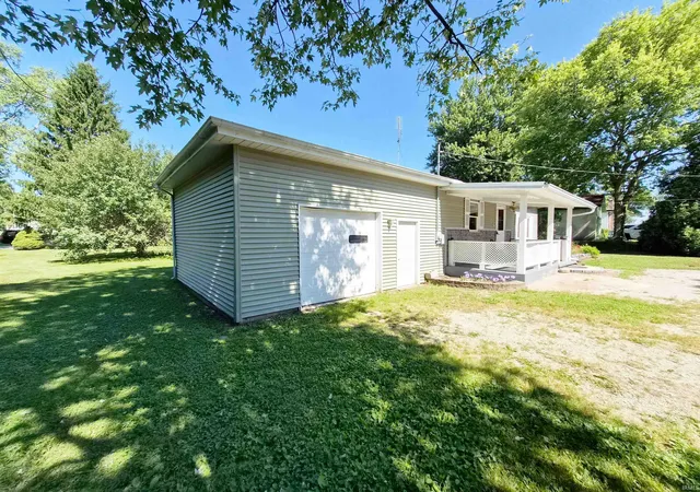 Photo 20 of Manufactured home for sale at 308 S 2nd Street, Pierceton, IN 46562 | MLS# 202627295 | Listing updated on 2026-08-24