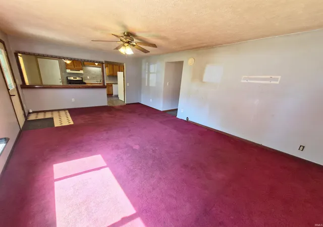 Photo 3 of Manufactured home for sale at 308 S 2nd Street, Pierceton, IN 46562 | MLS# 202627295 | Listing updated on 2026-08-24