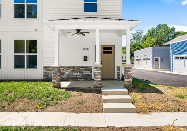 Homes for sale in North Manchester, IN | 1008 Bond St, North Manchester, IN 46962 | MLS# 202627302