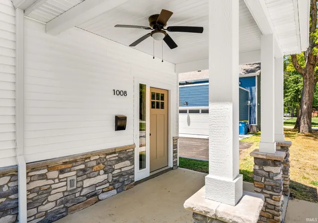 Homes for sale in North Manchester, IN | 1008 Bond St, North Manchester, IN 46962 | MLS# 202627302