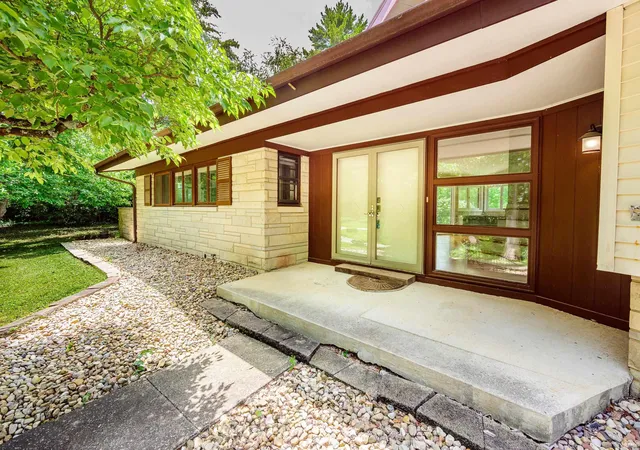 2nd image of 3700 S Leonard Springs Rd, Bloomington, IN 47403 | MLS# 202627306
