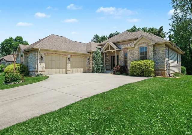 3rd image of 7514 Toscana Ct, Granger, IN 46530 | MLS# 202627307
