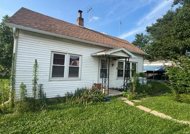 1st image of 440 W Mill St, Montgomery, IN 47558 | MLS# 202627313