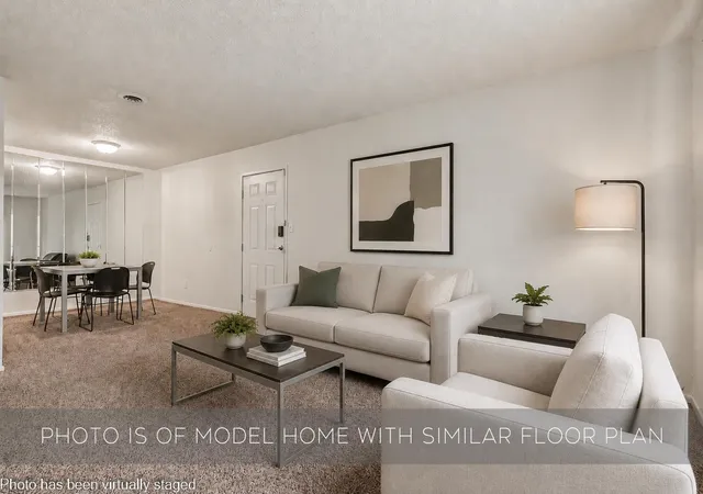 3rd image of 1801 Irish Wy #1852, South Bend, IN 46637 | MLS# 202627347