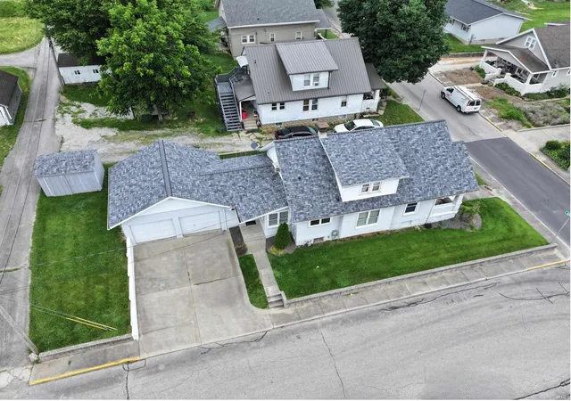 image of 1335 Kundeck St, Jasper, IN 47546 | MLS# 202627349