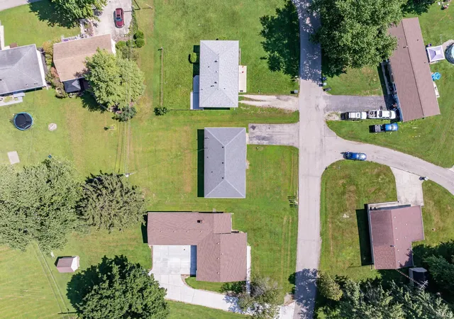 Homes for sale in Muncie, IN | 6005 S Elmview Dr, Muncie, IN 47302 | MLS# 202627355