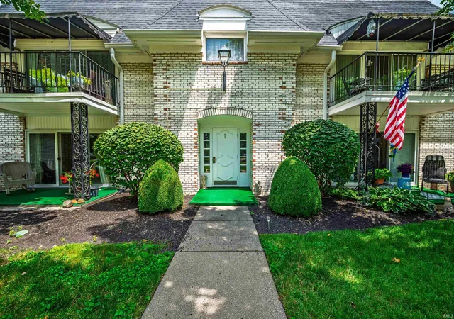 Homes for sale in Muncie, IN | 4501 N Wheeling 1-202 Ave #1-202, Muncie, IN 47304 | MLS# 202627373