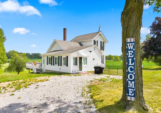 5th image of 1382 County Road 33, Waterloo, IN 46793 | MLS# 202627386