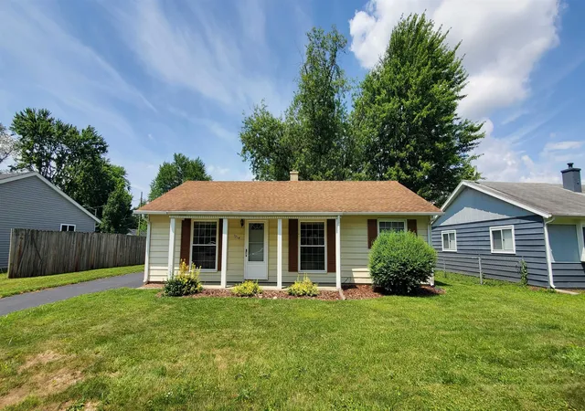 3rd image of 1214 Braeburn Dr, New Haven, IN 46774 | MLS# 202627405