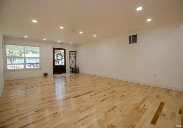 Photo 2 of Manufactured home for sale at 5345 E Summerholme Dr, Knox, IN 46534 | MLS# 202627414 | Listing updated on 2026-07-10